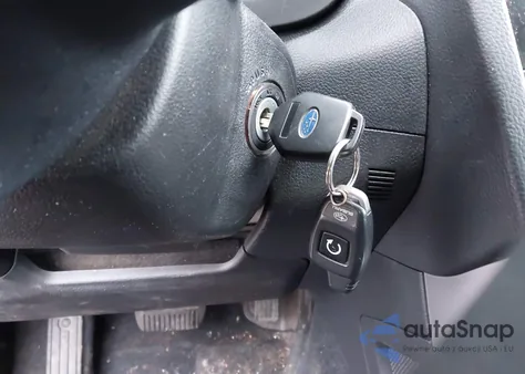 2017 Subaru Forester 2.5I Premium z USA, uszkodzony, nr VIN JF2SJAEC0HH805784